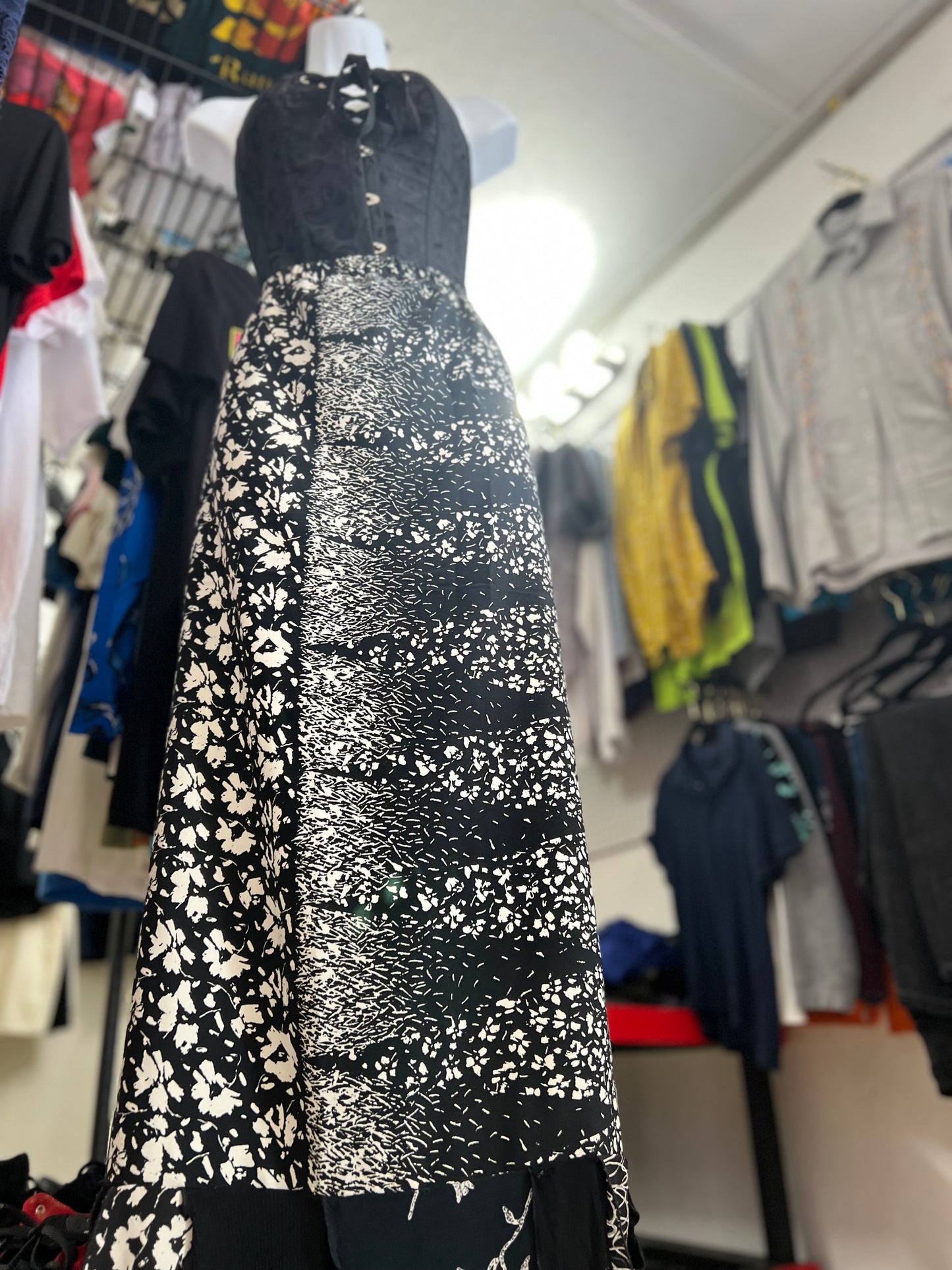 Long Skirt (Black & White)